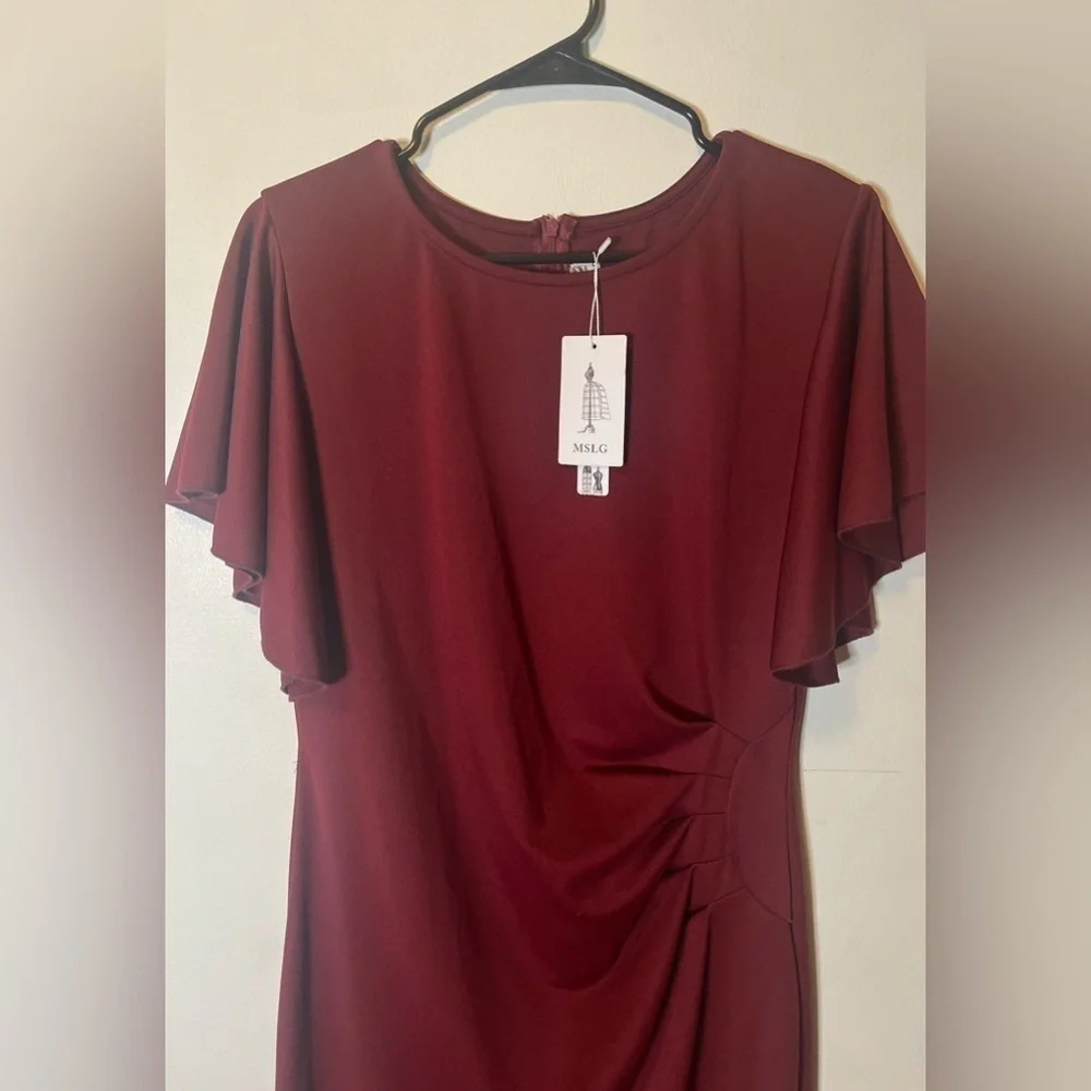 NWT dark red dress size Medium - Picture 2 of 5